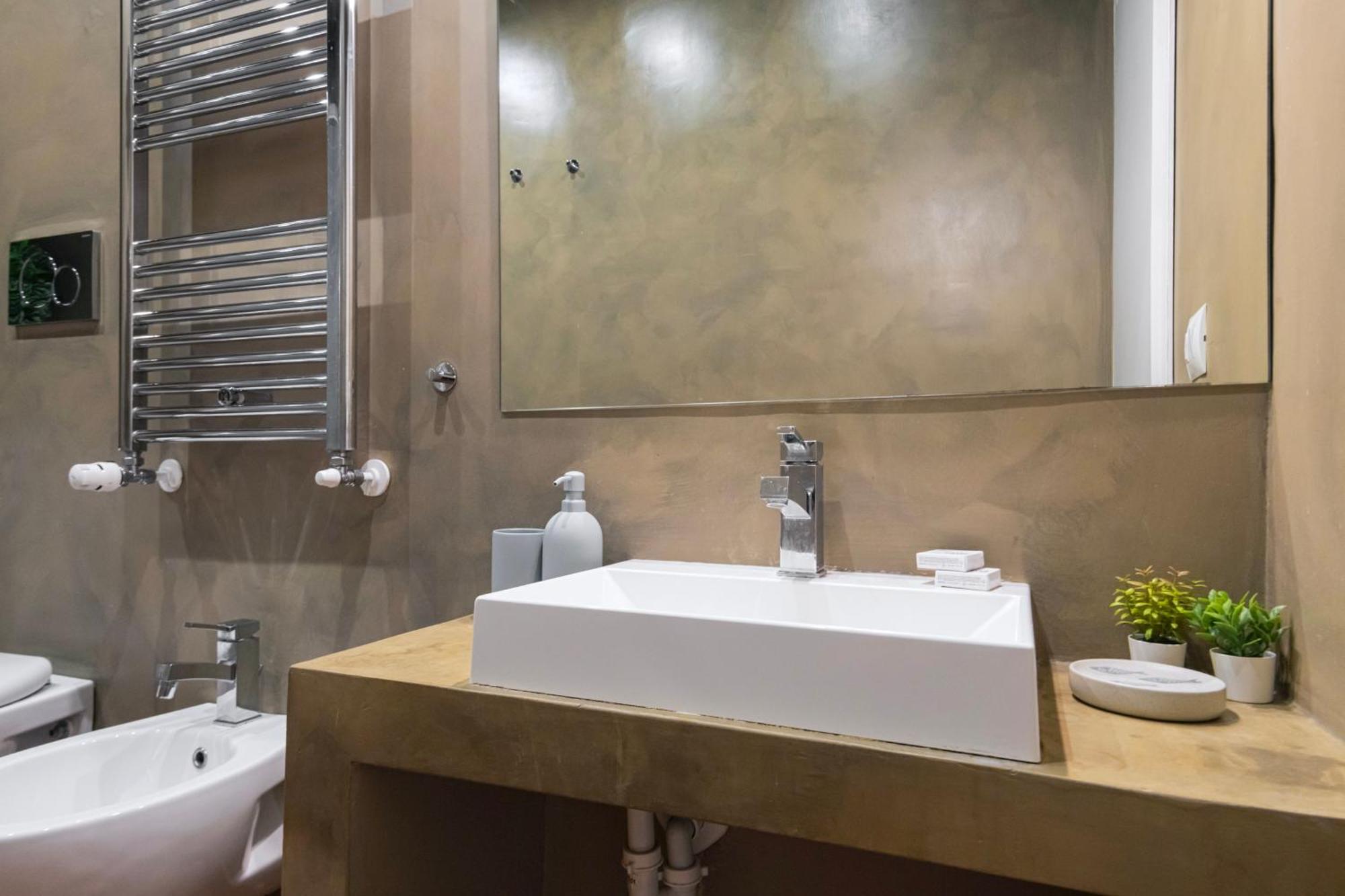 Nice And Cozy Studio In Porta Romana By Easylife Milán Exterior foto
