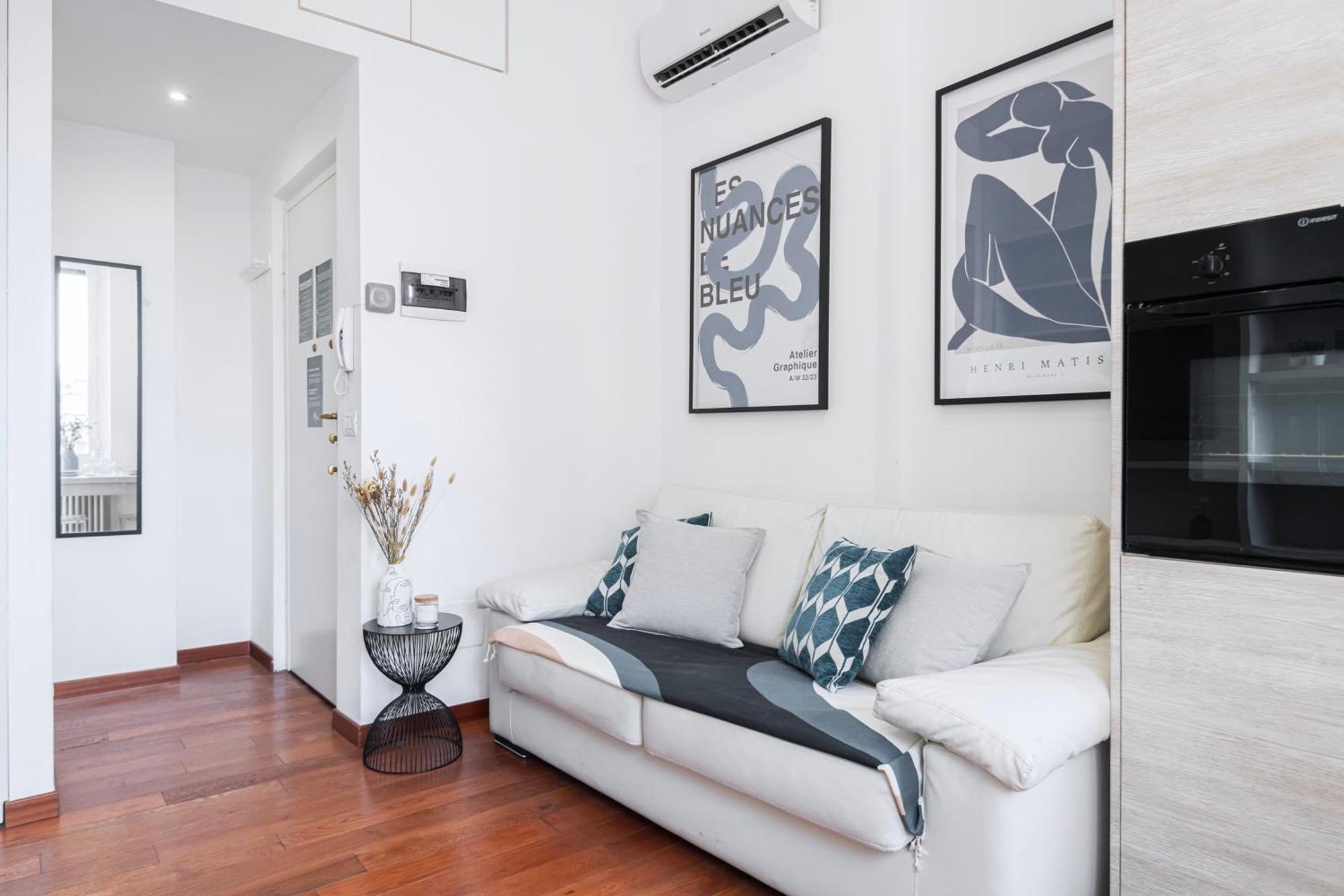 Nice And Cozy Studio In Porta Romana By Easylife Milán Exterior foto